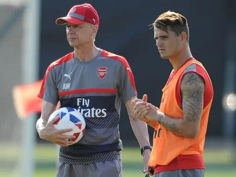 Đấu Liverpool, Wenger trông cả vào Xhaka