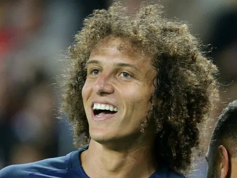 'David Luiz vẫn điên như ngày nào'