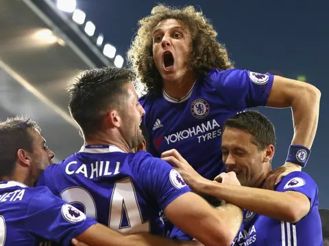 David Luiz xem nhẹ ngôi đầu của đội nhà