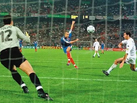 David Trezeguet và bàn thắng vàng cuối cùng