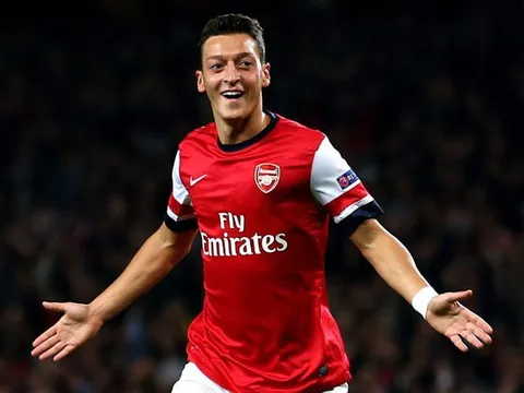Đây, điểm yếu lớn nhất của Mesut Oezil!