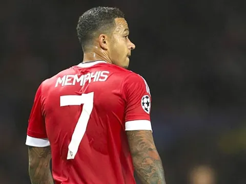 “Lời nguyền của số 7” khiến Depay bật bãi MU