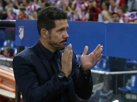 Diego Simeone đang mở đường đến Premier League