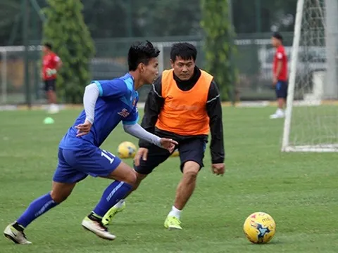 Điểm tin chiều 02/11: HLV Hữu Thắng mở cửa cho tất cả, Tottenham đón tin vui