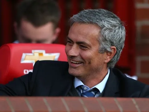 Điểm tin chiều 05/06: M.U phải mua gấp 4 tân binh vì Mourinho; Chelsea ngắm nghía sao trẻ Hà Lan