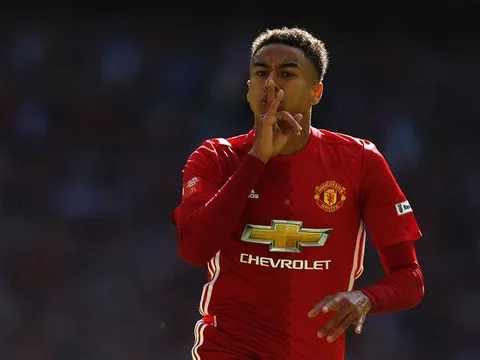 Điểm tin chiều 11/09: Griezmann vượt mặt Pogba; Lingard được M.U trọng thưởng; Tân binh Barca hứng gạch đá