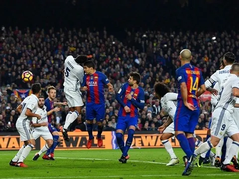 Điểm tin sáng 04/12: Zidane san bằng kỉ lục của Mourinho; Enrique nổi điên với học trò