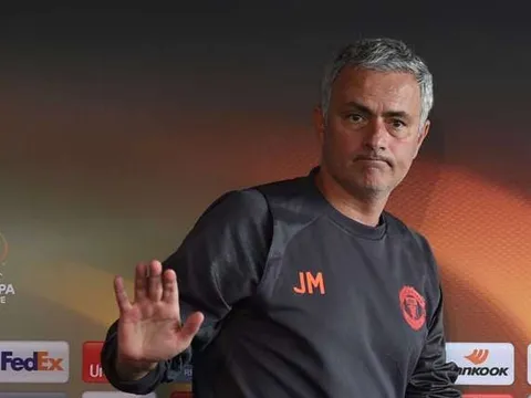 Đội hình ra sân Chelsea vs M.U: Mourinho lại cầu hòa?