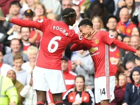 Đội hình tiêu biểu vòng 6 Premier League: Câu trả lời của Pogba