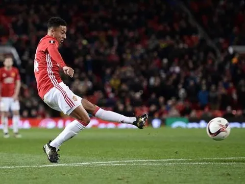 Đòi lương gấp đôi, Lingard khiến Man Utd phật lòng