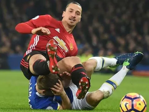Đối mặt án phạt, Ibrahimovic lên tiếng thanh minh