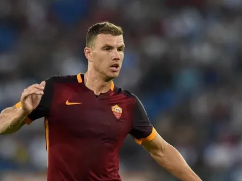 Edin Dzeko thể hiện ra sao ở mùa giải trước?