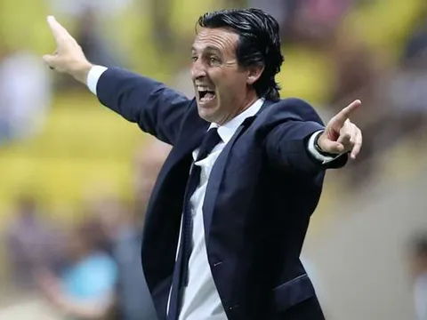 Emery nói gì sau thất bại kinh ngạc?