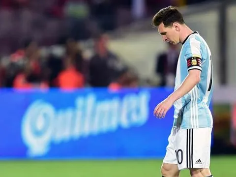 Ronaldo, Messi và 9 huyền thoại kém duyên với ĐTQG (p1)