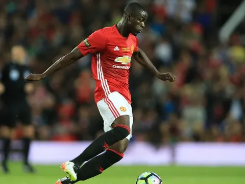 Eric Bailly: "Mourinho coi tôi như con ruột"