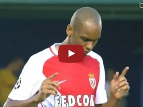 Fabinho liệu có hơn Darmian, Valencia?