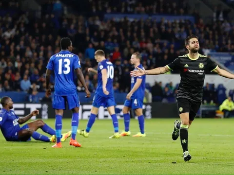 Fabregas tỏa sáng, Conte có dám sử dụng?