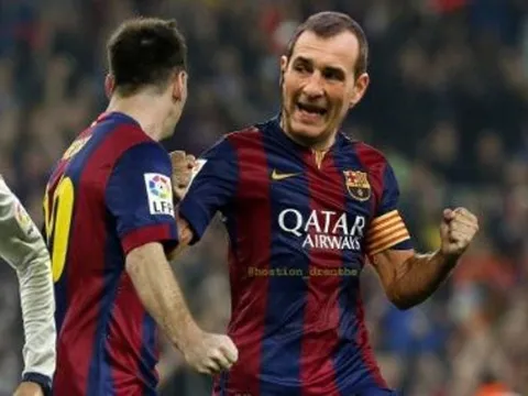 Fan Real mỉa mai trọng tài thiên vị Barcelona