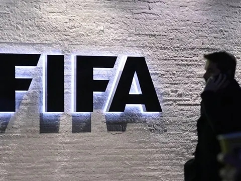 Ba cựu quan chức của FIFA bị cáo buộc biển thủ 80 triệu USD
