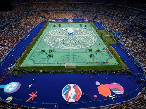 Màn khai mạc đầy sắc màu của EURO 2016