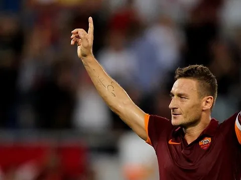 Francesco Totti: Khi hữu hạn có giá trị vĩnh hằng