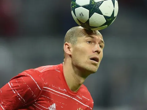 Gặp đối thủ khó chịu, Ancelotti tiếp tục tin dùng Robben