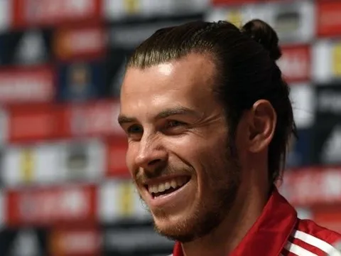 Nuôi mộng lật đổ, Bale vẫn sợ Ronaldo một phép!