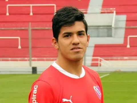 Em trai Aguero đến Serie A thi đấu
