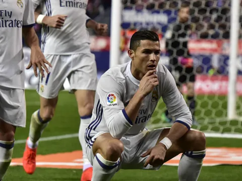 Ghi hat-trick vào lưới Atletico, Ronaldo lập thêm kỉ lục