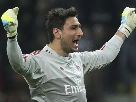Donnarumma phá vỡ kỉ lục 105 năm