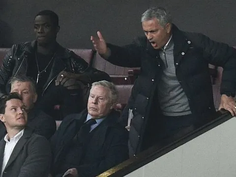 Gieo nhân Mourinho, Manchester United đang gặt quả