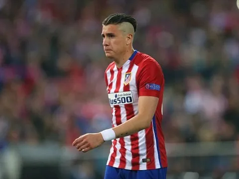 Hỏi mua trung vệ Atletico Madrid, Arsenal chết cứng vì giá