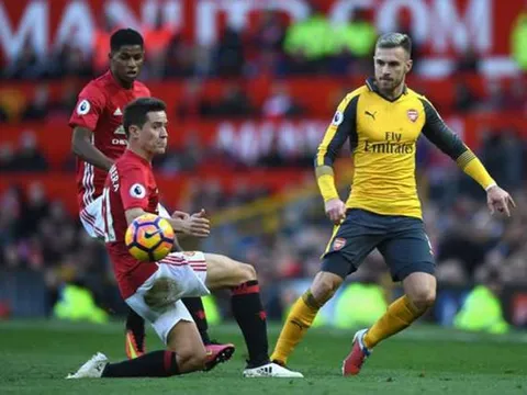 Góc Arsenal: Xin đừng để Aaron Ramsey đá cánh