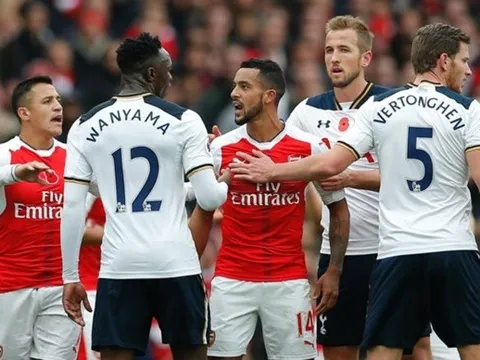 Góc Marcotti: Arsenal 'bệnh kinh niên'; 'Cơn lốc' 3-4-3