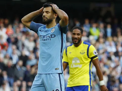 Góc thống kê: Aguero sút penalty 'dở' dần theo thời gian