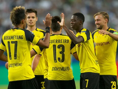 Signa Iduna Park: Điểm tựa vàng cho Dortmund