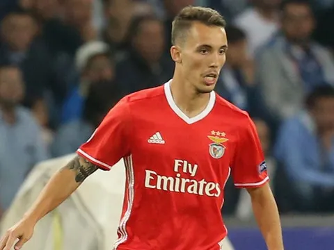 Góc tuyển trạch: Alex Grimaldo - Sao trẻ được M.U thèm khát