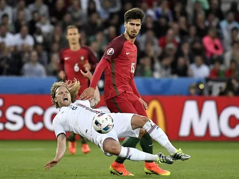 Góc tuyển trạch: Lý do M.U thèm khát Andre Gomes