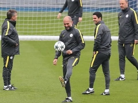 Guardiola: Man City đá không phải vì kỷ lục