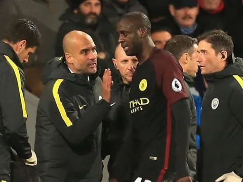 Guardiola tính kéo Yaya Toure xuống đá như trung vệ