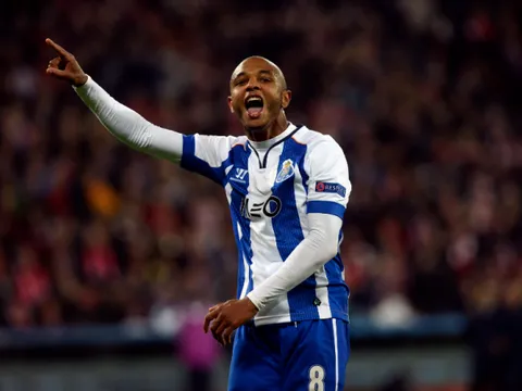 Hạ Liverpool, Chelsea sắp có vũ khí từ Porto