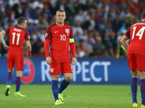 Hàng công tịt ngòi, Roy Hodgson vẫn dửng dưng