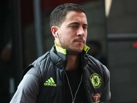 Hazard loại Arsenal, M.U khỏi cuộc đua NHA