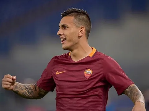 Hết Chelsea, đến lượt Arsenal muốn xâu xé AS Roma