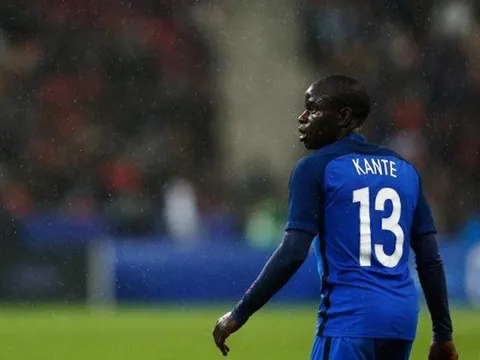 Conte chỉ điểm, Chelsea sắp có Kante