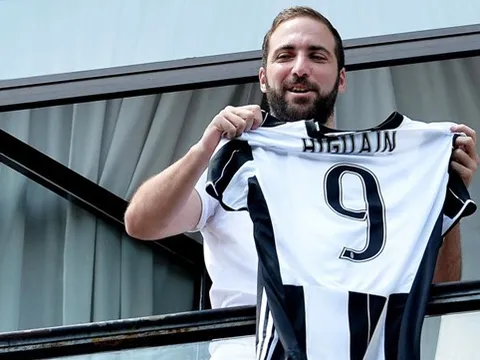 Giảm giá pizza còn 1 euro nếu Higuain dính chấn thương