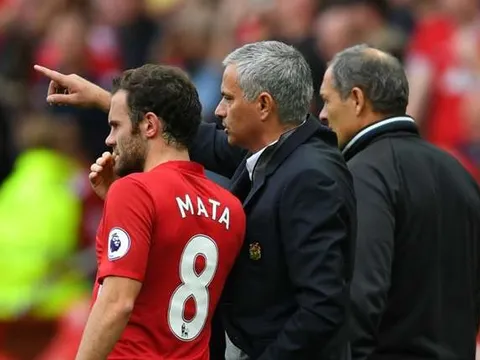Mata 'mất ăn, mất ngủ' vì mối quan hệ với Mourinho