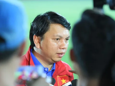 Trưởng đoàn Lê Hoài Anh: “Chúng tôi đang làm tất cả để ĐT Việt Nam có mặt ở trận chung kết”