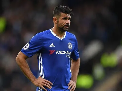 'Hỗn xược' với Conte, Costa bị CĐV lên án