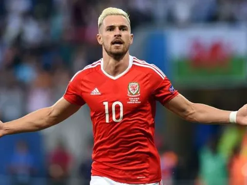 Hụt Mkhitaryan, M.U nhắm Ramsey thay thế